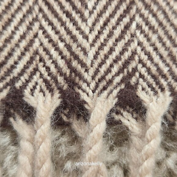 NWOT Cashmere Herringbone Scarf Brown & Creme Made in Scotland - Picture 6 of 8